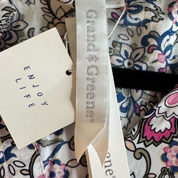 Grand and Greene Top womens Sz XL Blouse button up floral asymmetrical Boho New - Picture 13 of 13